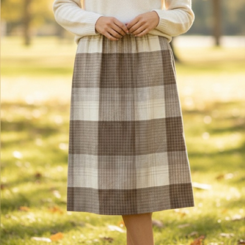 VINTAGE Prestige of Boston Plaid Wool Pencil Skirt